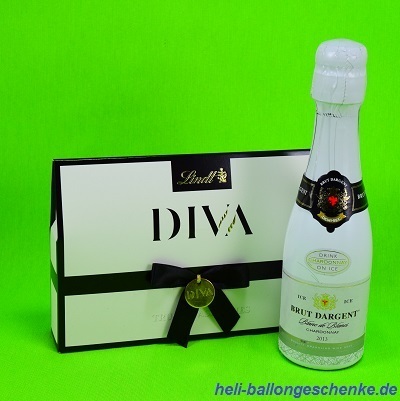 „DIVA-Clutch“ & Ice Chardonnay